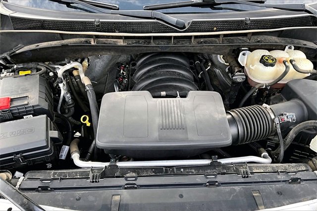 Used 2022 GMC Yukon XL AT4 w/ Max Trailering Package image 32