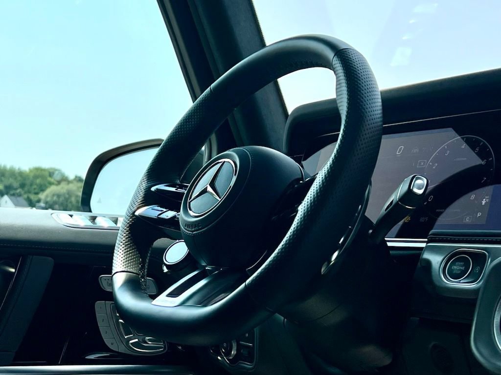 Certified 2025 Mercedes-Benz G 63 AMG 4MATIC image 17