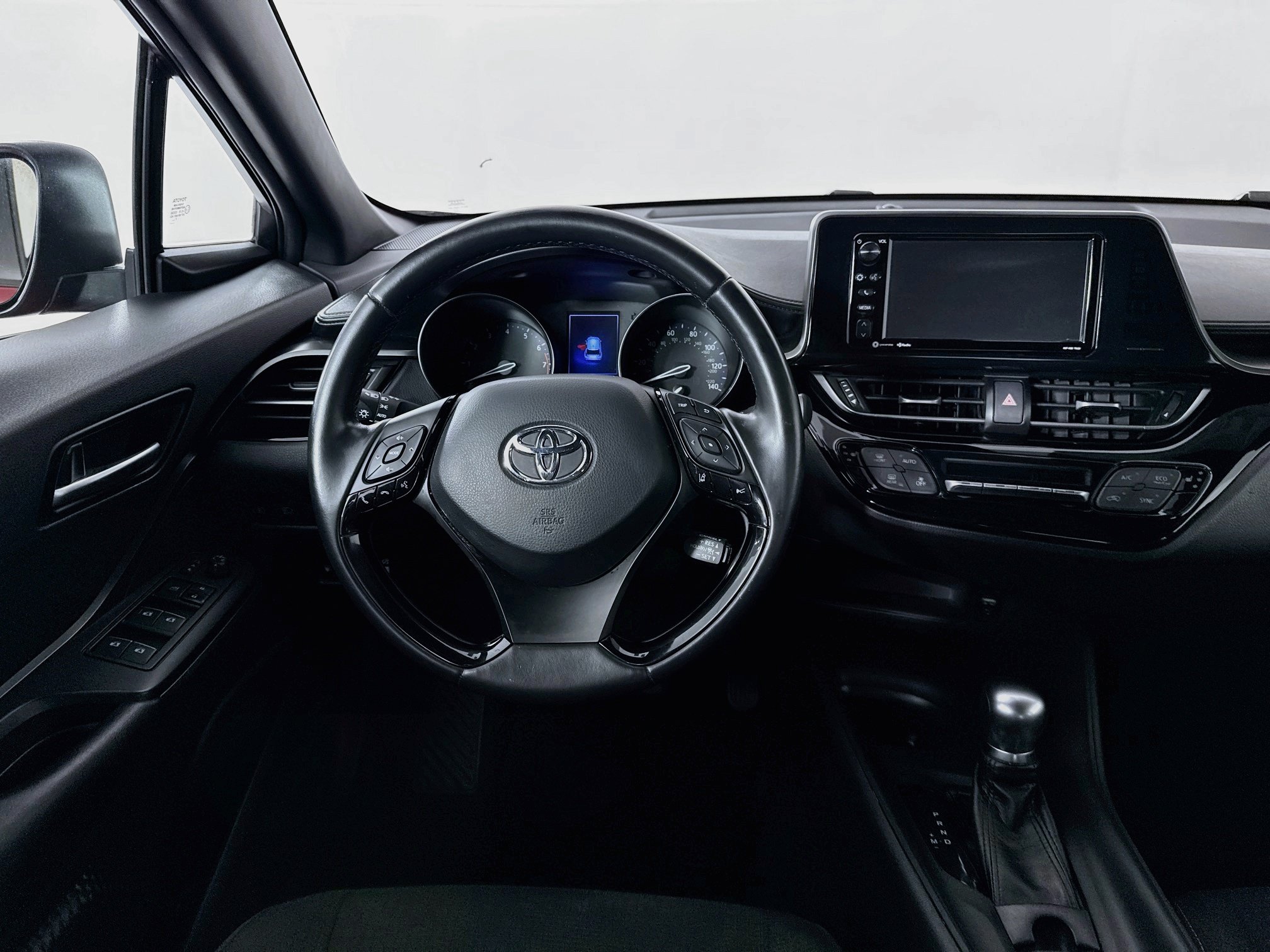 Certified 2018 Toyota C-HR XLE FWD image 21