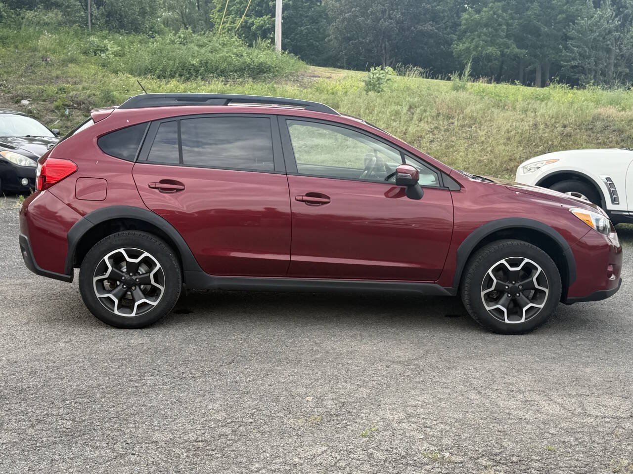 Used 2015 Subaru Crosstrek 2.0i Limited AWD/4WD image 2