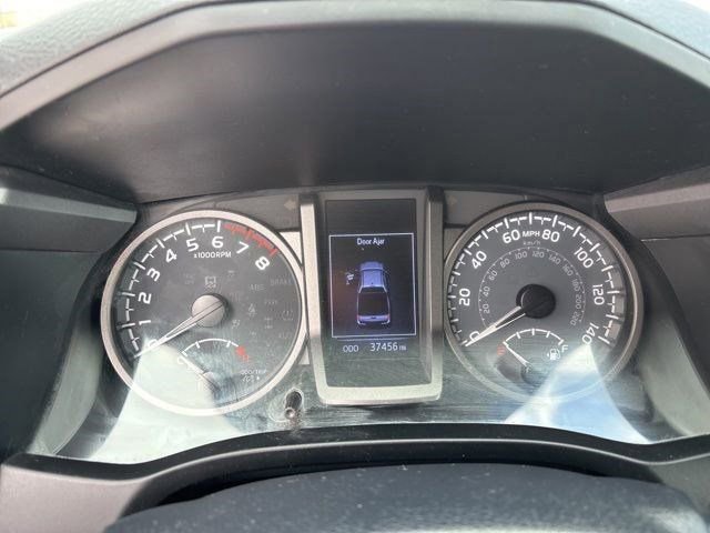 Used 2020 Toyota Tacoma TRD Off-Road image 15
