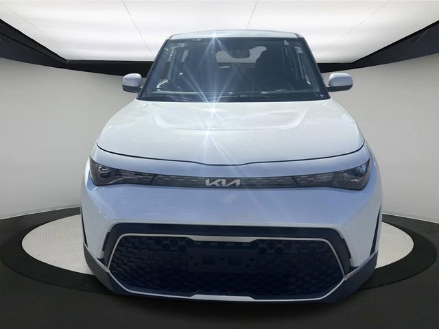 Used 2023 Kia Soul LX image 11