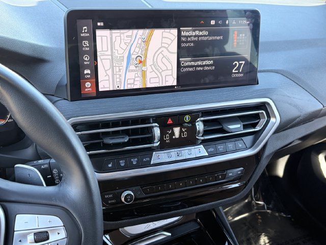 Certified 2024 BMW X3 sDrive30i w/ Premium Package RWD image 28