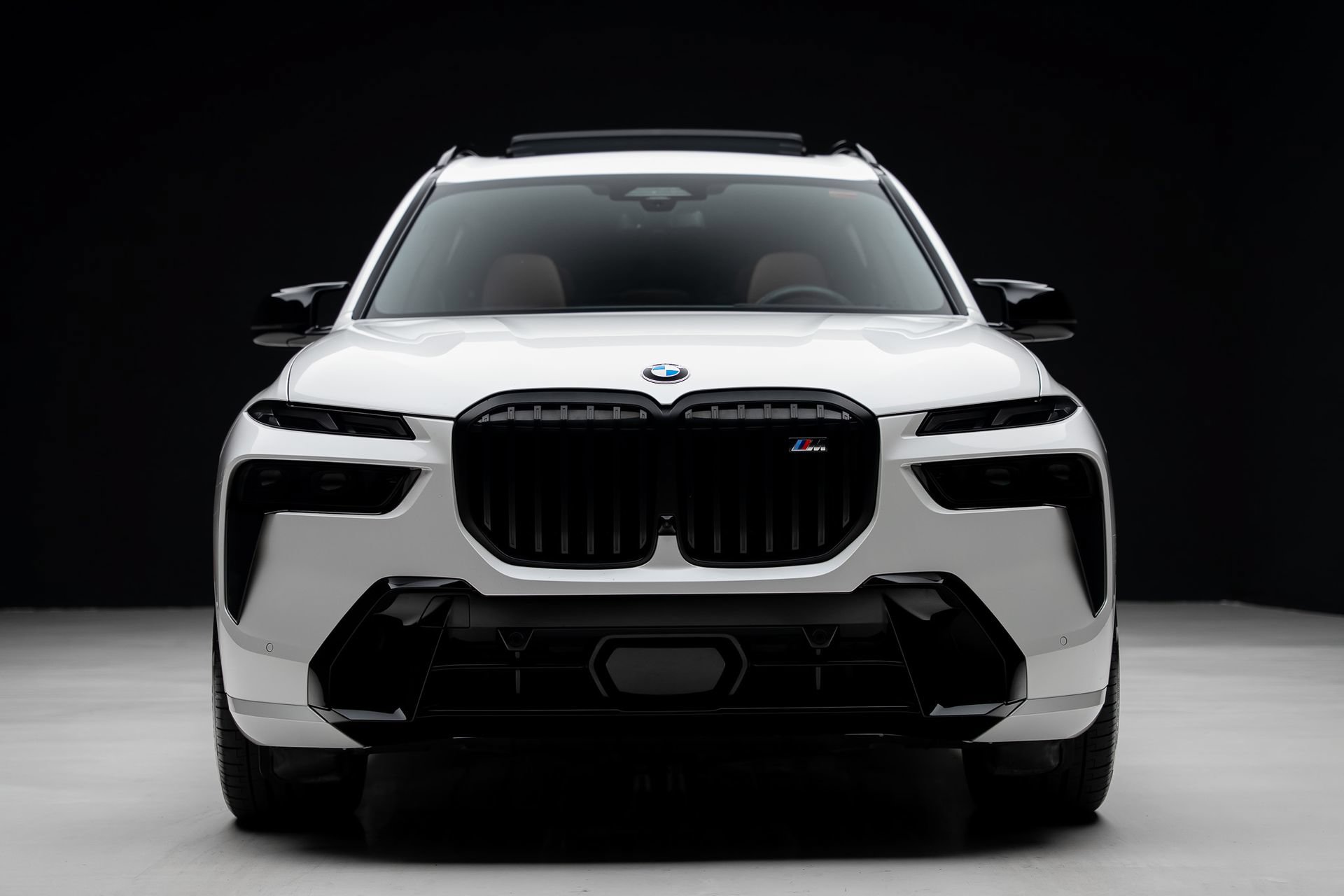 Used 2024 BMW X7 M60i AWD/4WD image 8