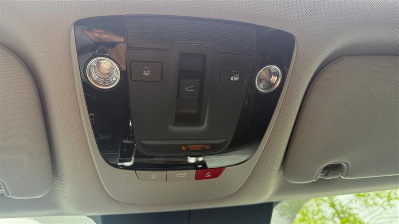 Used 2023 Kia Sorento SX AWD/4WD image 39