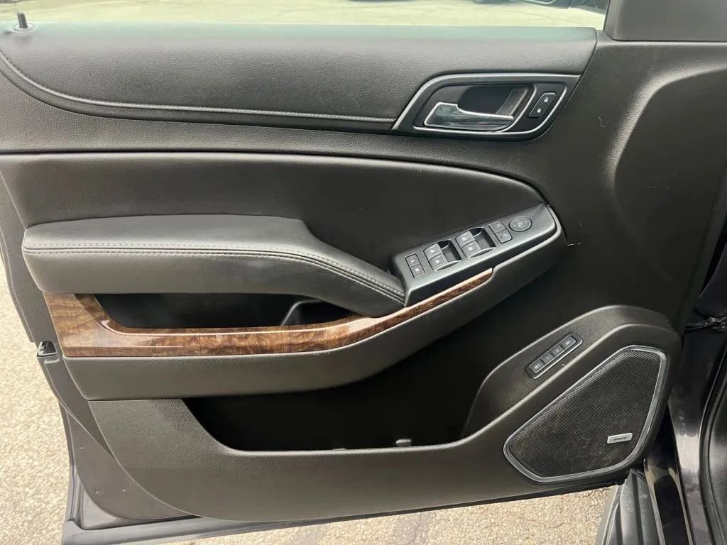 Used 2018 Chevrolet Tahoe LT image 27