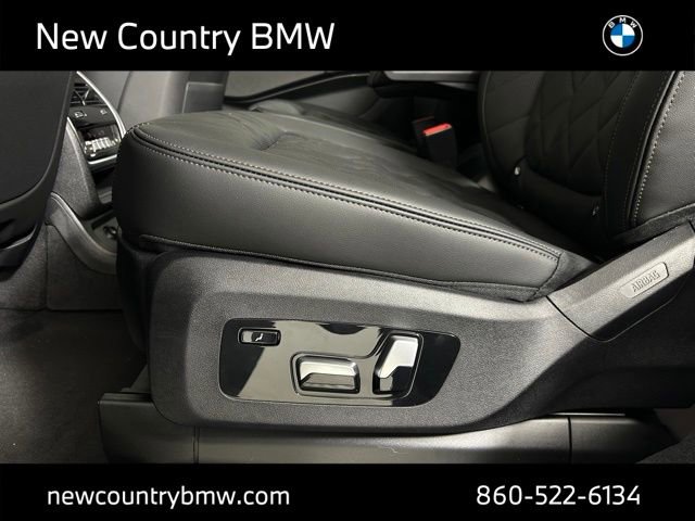 New 2026 BMW X7 xDrive40i w/ M Sport Package image 28
