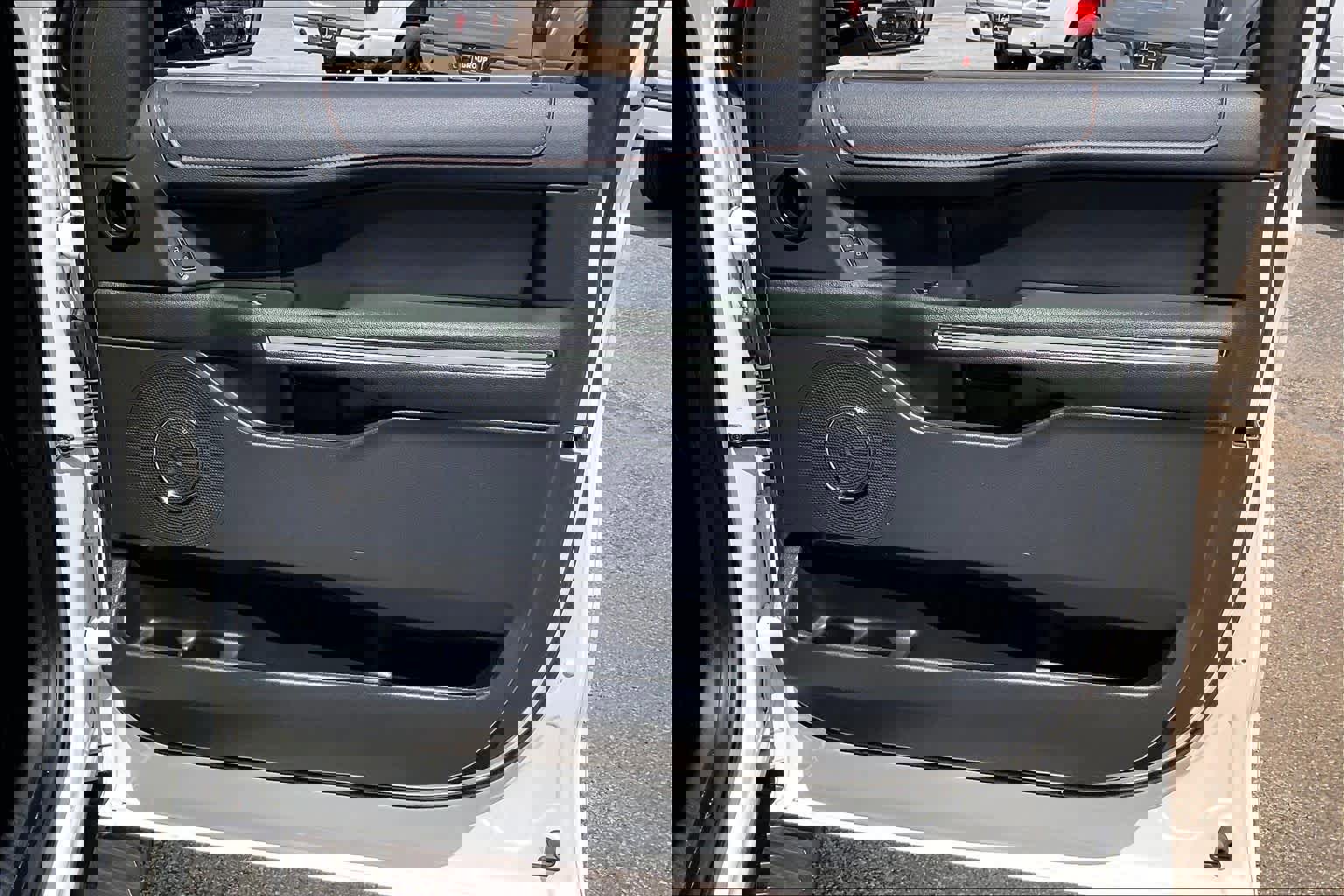 Used 2024 Ford Expedition Timberline image 23