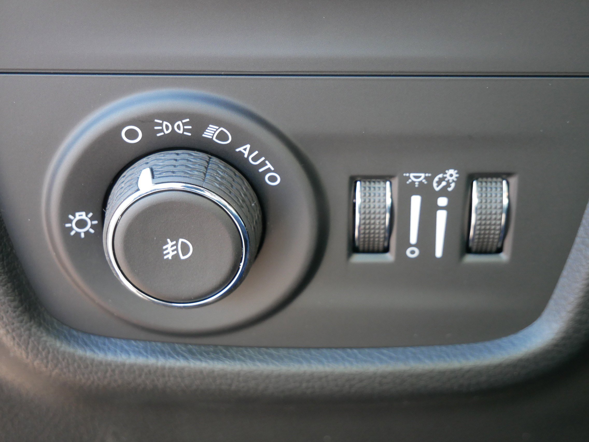 New 2026 Jeep Grand Cherokee Limited AWD/4WD image 14