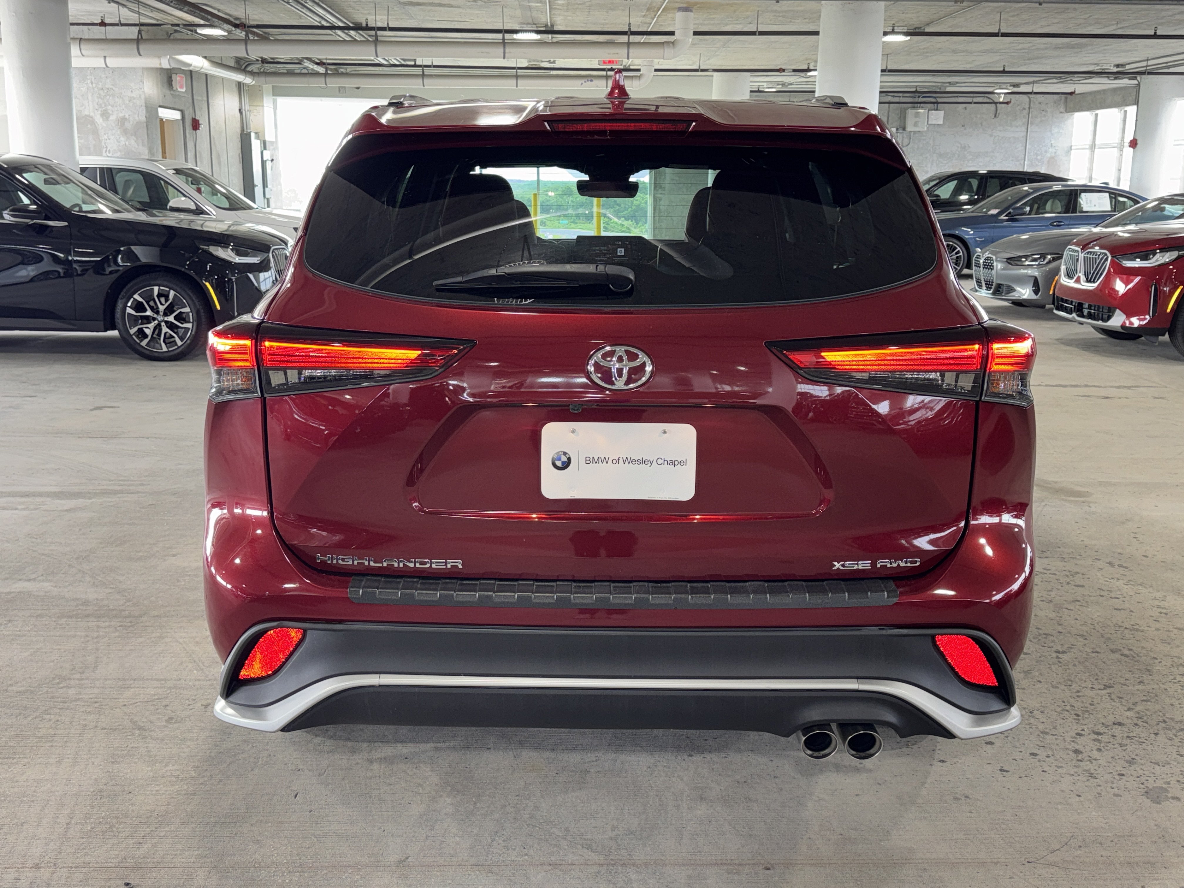 Used 2021 Toyota Highlander XSE AWD/4WD image 7