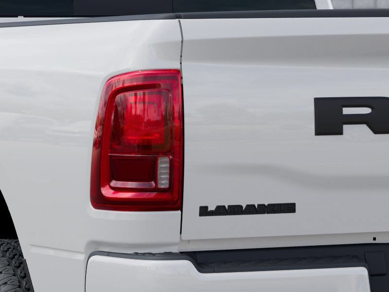 New 2027 RAM 2500 Laramie AWD/4WD image 15