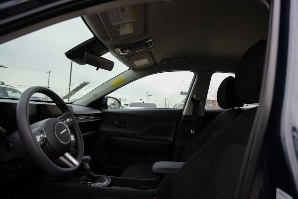 New 2026 Hyundai Kona SE image 19