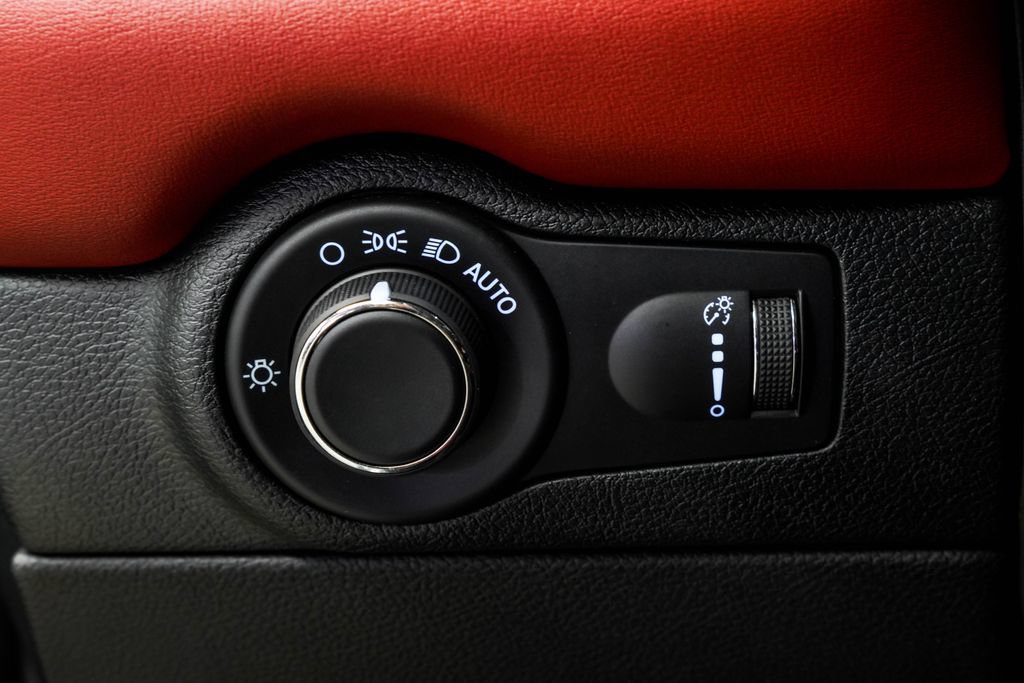 Used 2023 Dodge Durango SRT Hellcat AWD/4WD image 36