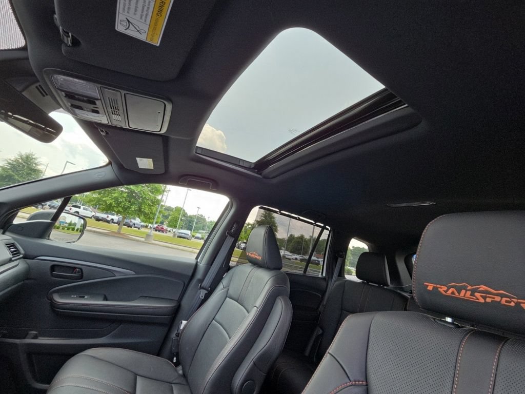 Used 2023 Honda Passport TrailSport image 21