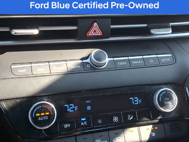 Used 2023 Hyundai Elantra SEL w/ Convenience Package FWD image 17