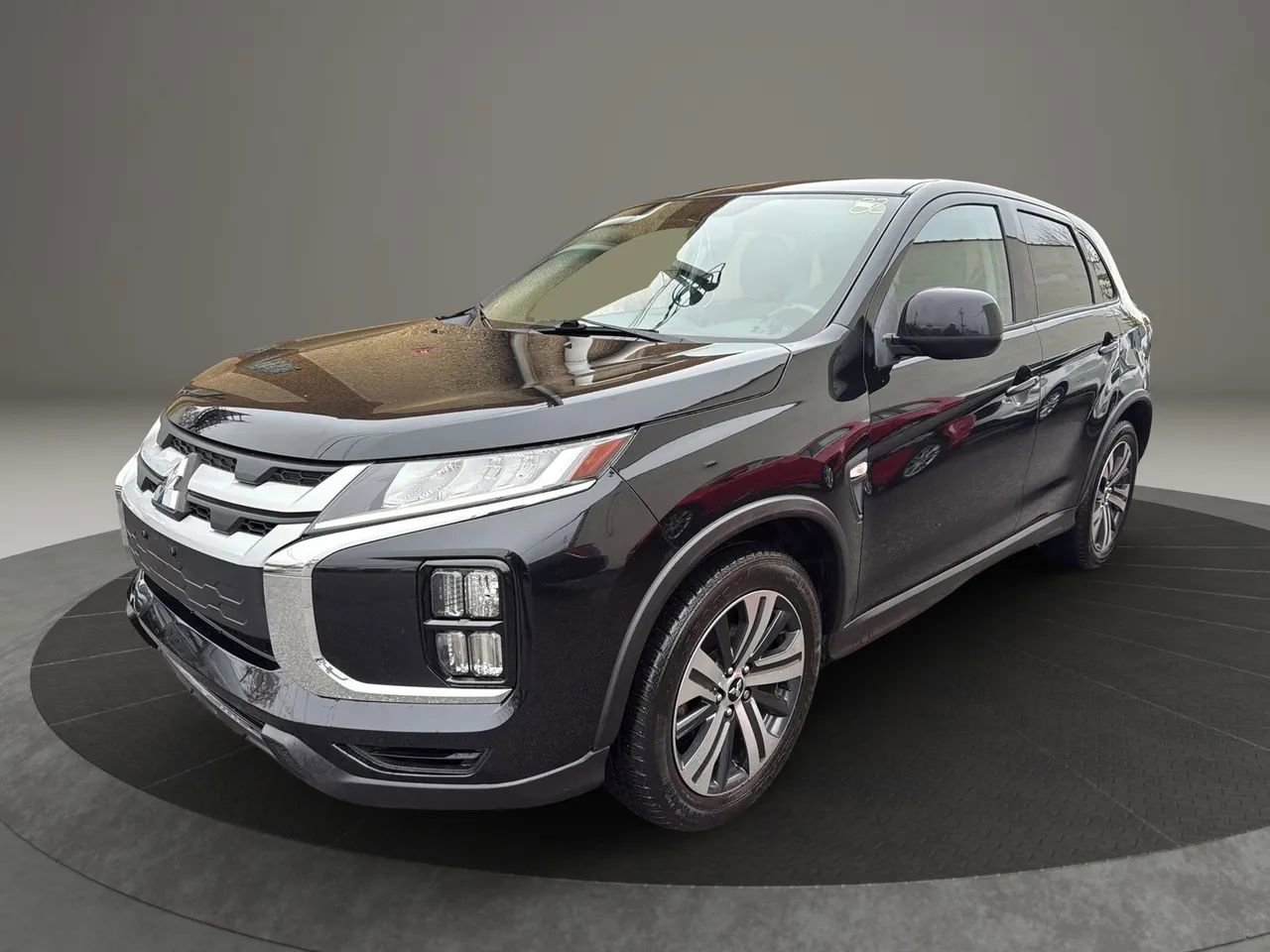 Used 2020 Mitsubishi Outlander Sport ES image 1