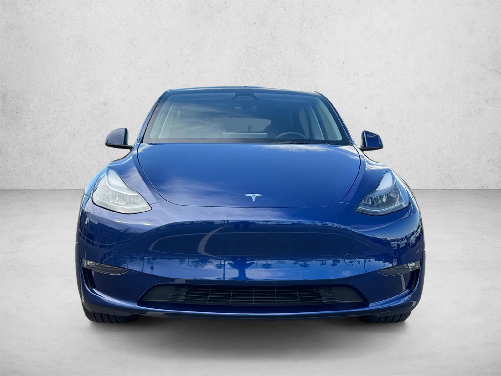 Used 2023 Tesla Model Y 2WD video 2