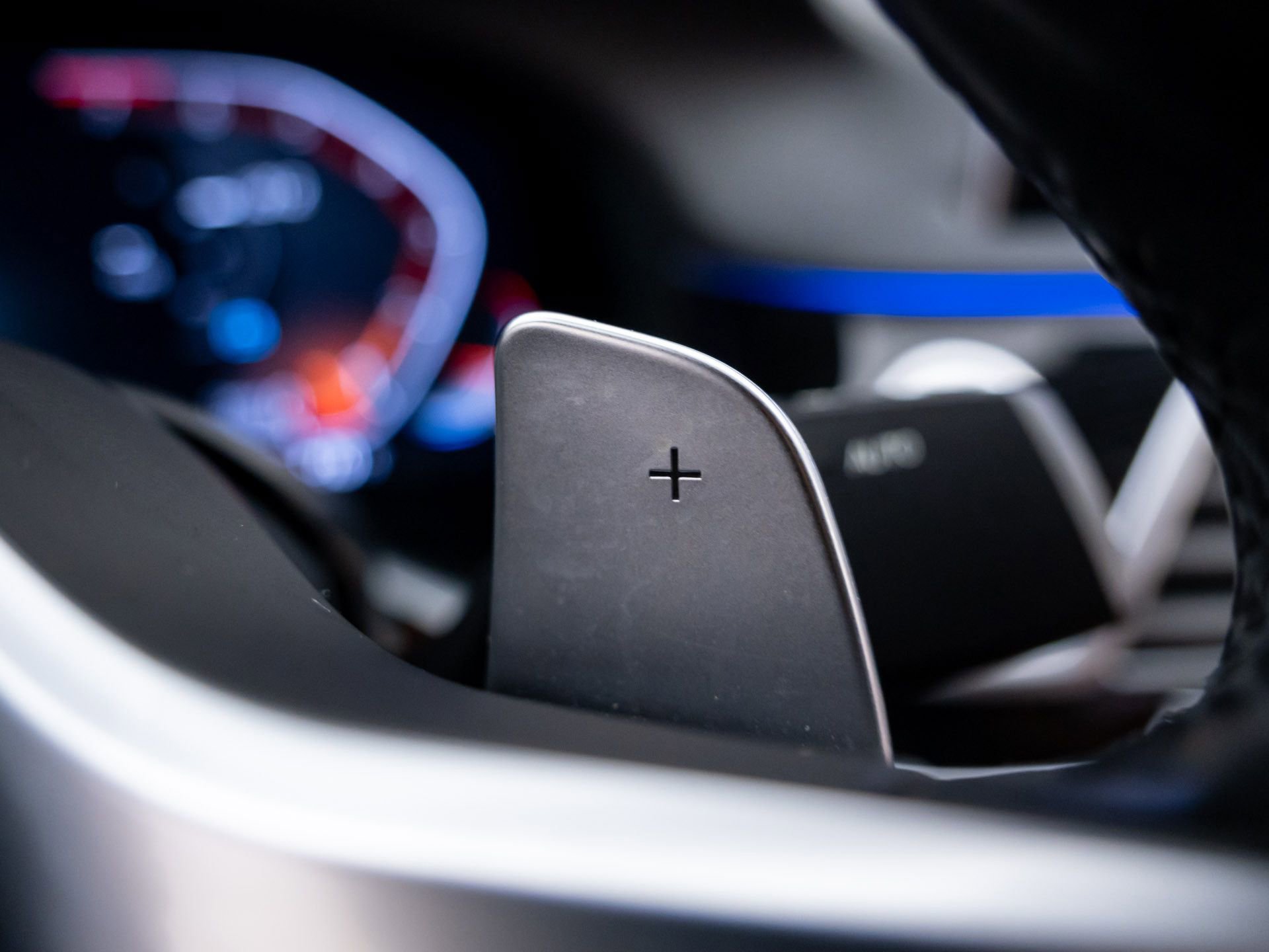 Used 2022 BMW 740i xDrive w/ M Sport Package AWD/4WD image 25