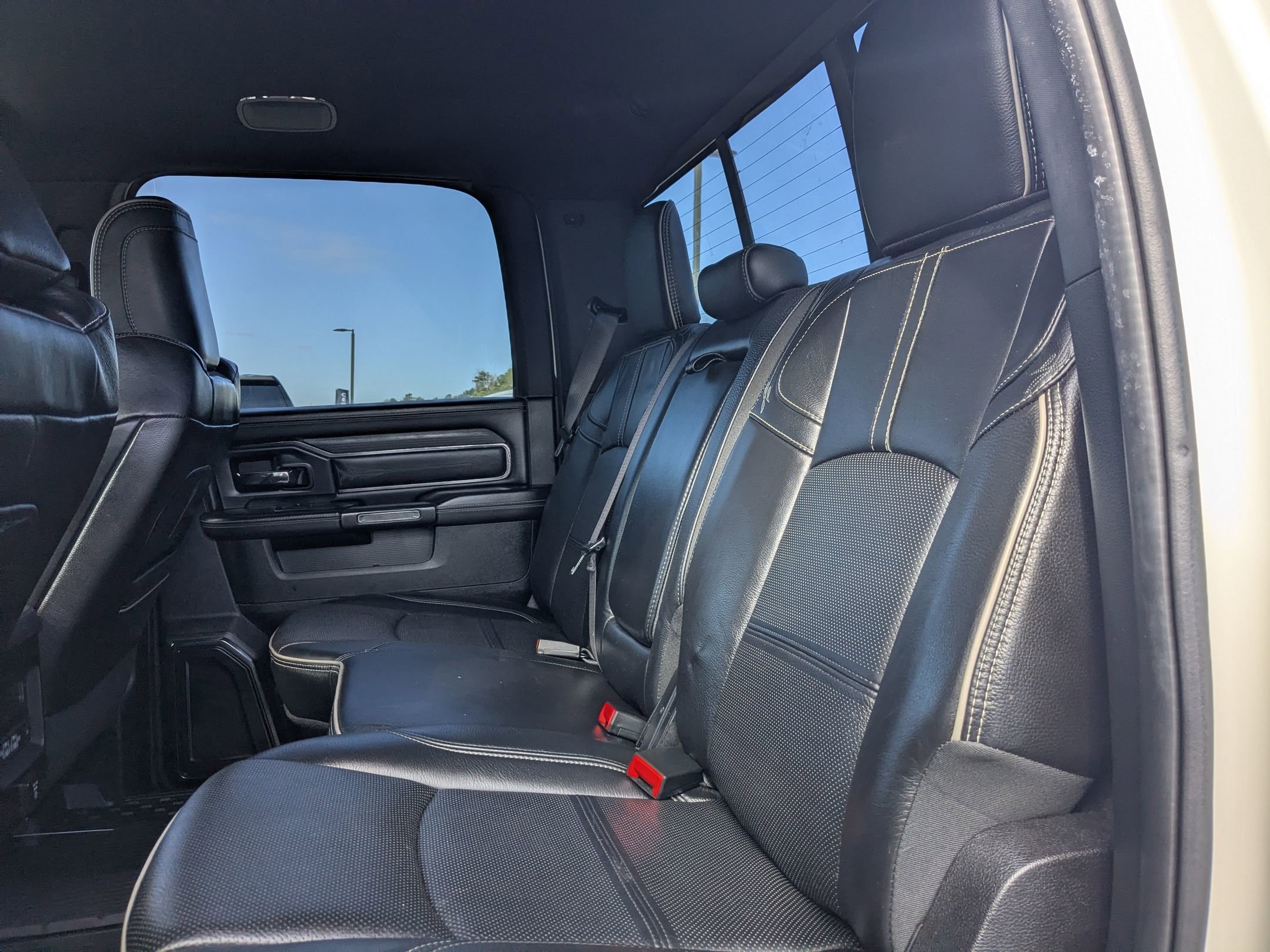 Used 2022 RAM 3500 Limited image 24