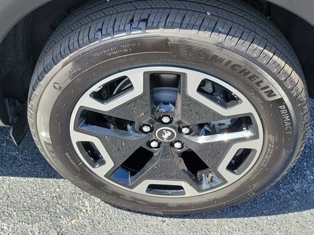 Used 2024 Ford Bronco Sport Outer Banks w/ Tech Package AWD/4WD image 9