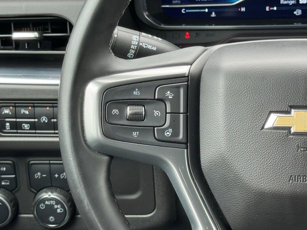 Used 2023 Chevrolet Suburban LT w/ Luxury Package AWD/4WD image 27