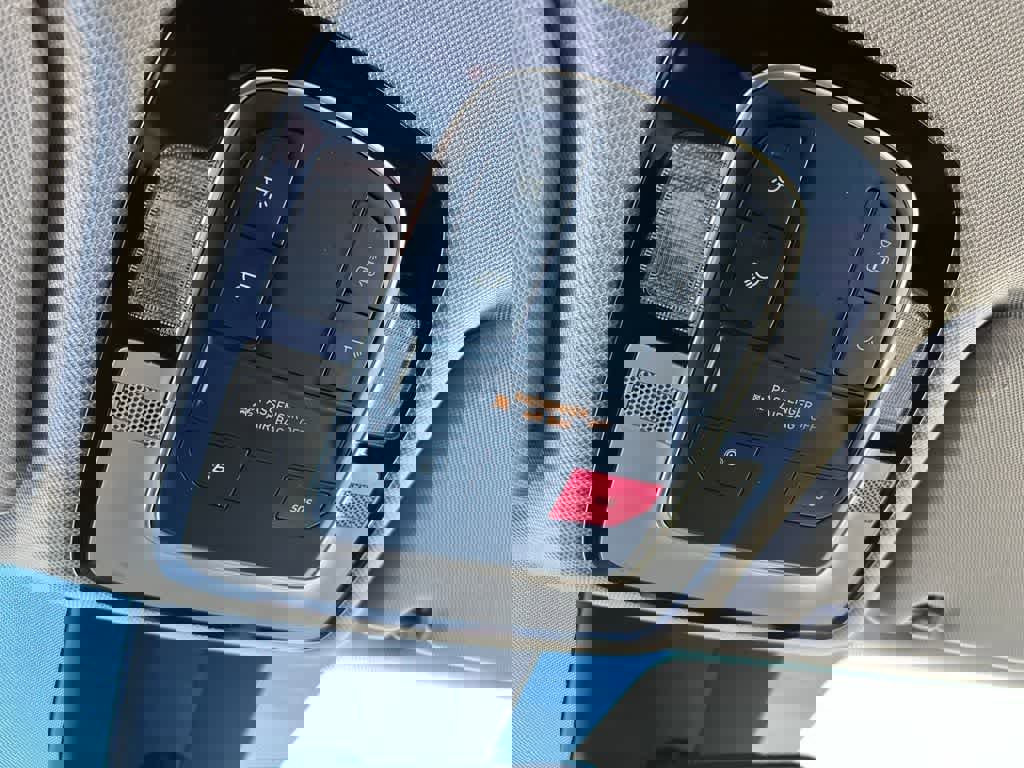 Used 2023 Hyundai Santa Fe SEL image 40