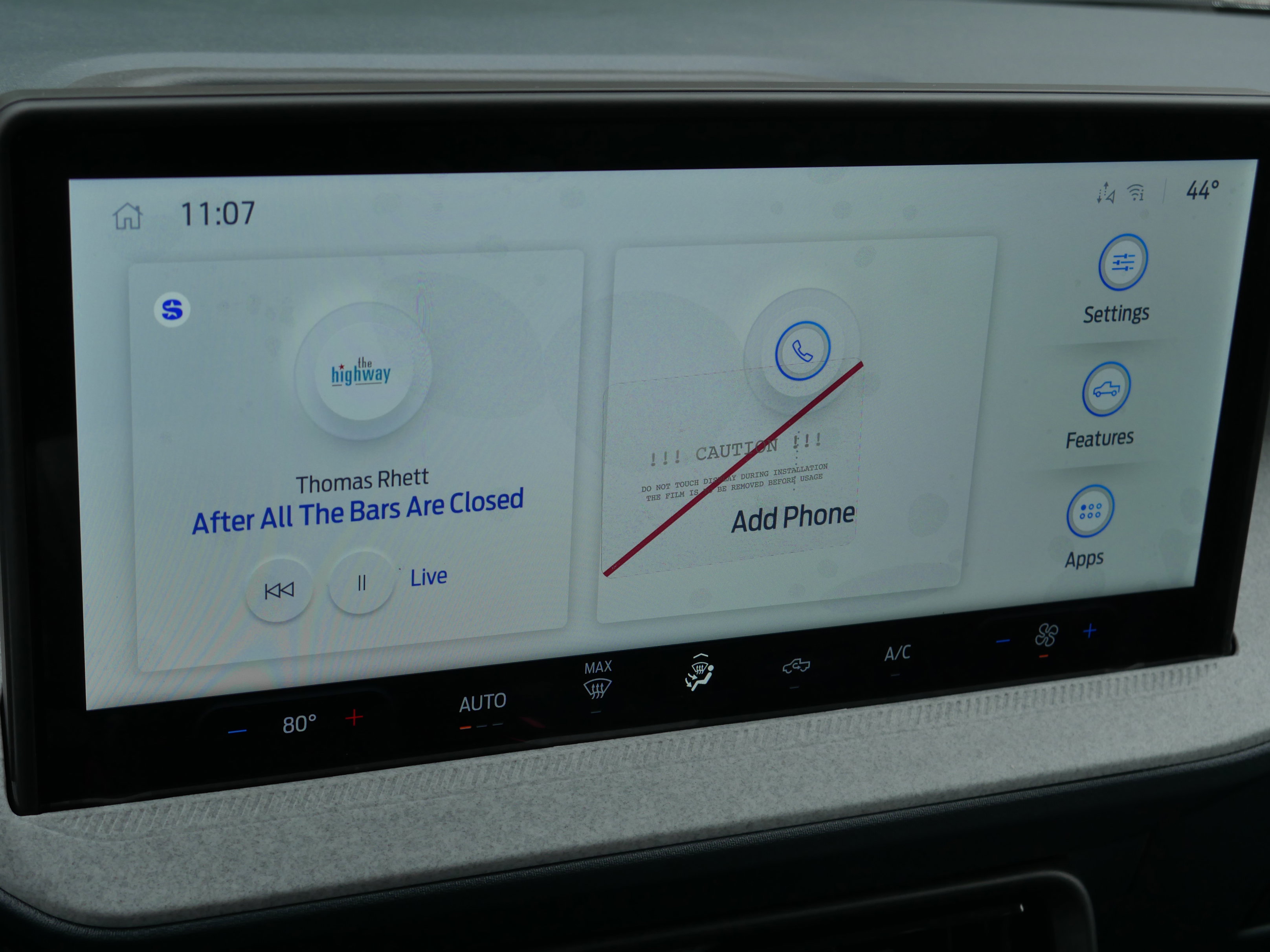 New 2026 Ford Maverick XLT w/ Equipment Group 301A image 9