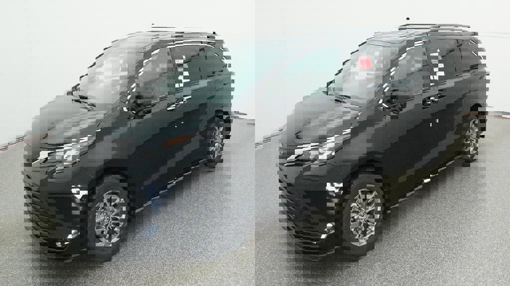 New 2026 Toyota Sienna XLE image 34