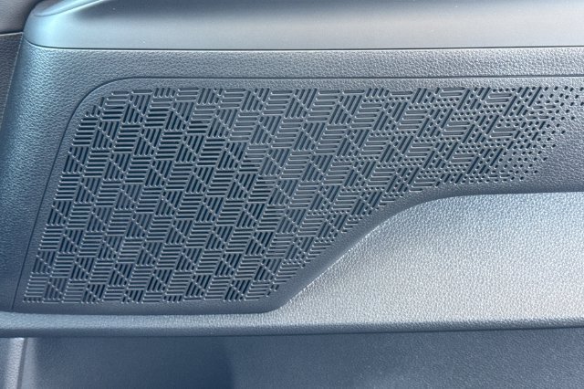 New 2027 Kia Carnival SX FWD image 22