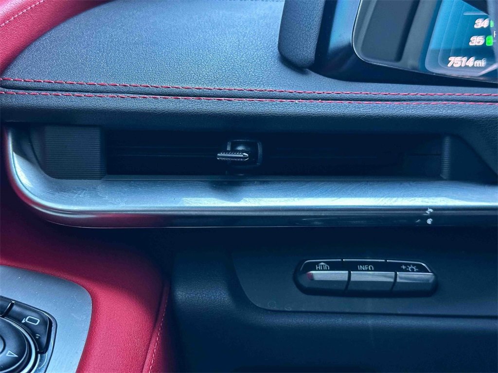 Used 2024 Chevrolet Corvette Stingray Preferred Cpe w/ Z51 Performance Package image 30