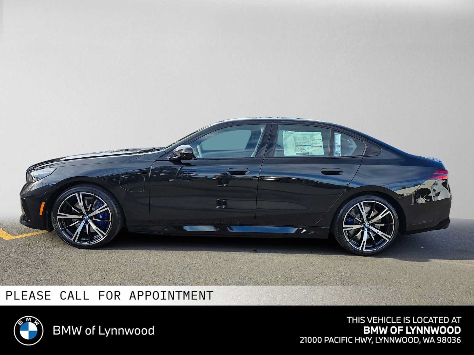 New 2027 BMW 550e xDrive w/ Executive Package AWD/4WD image 6
