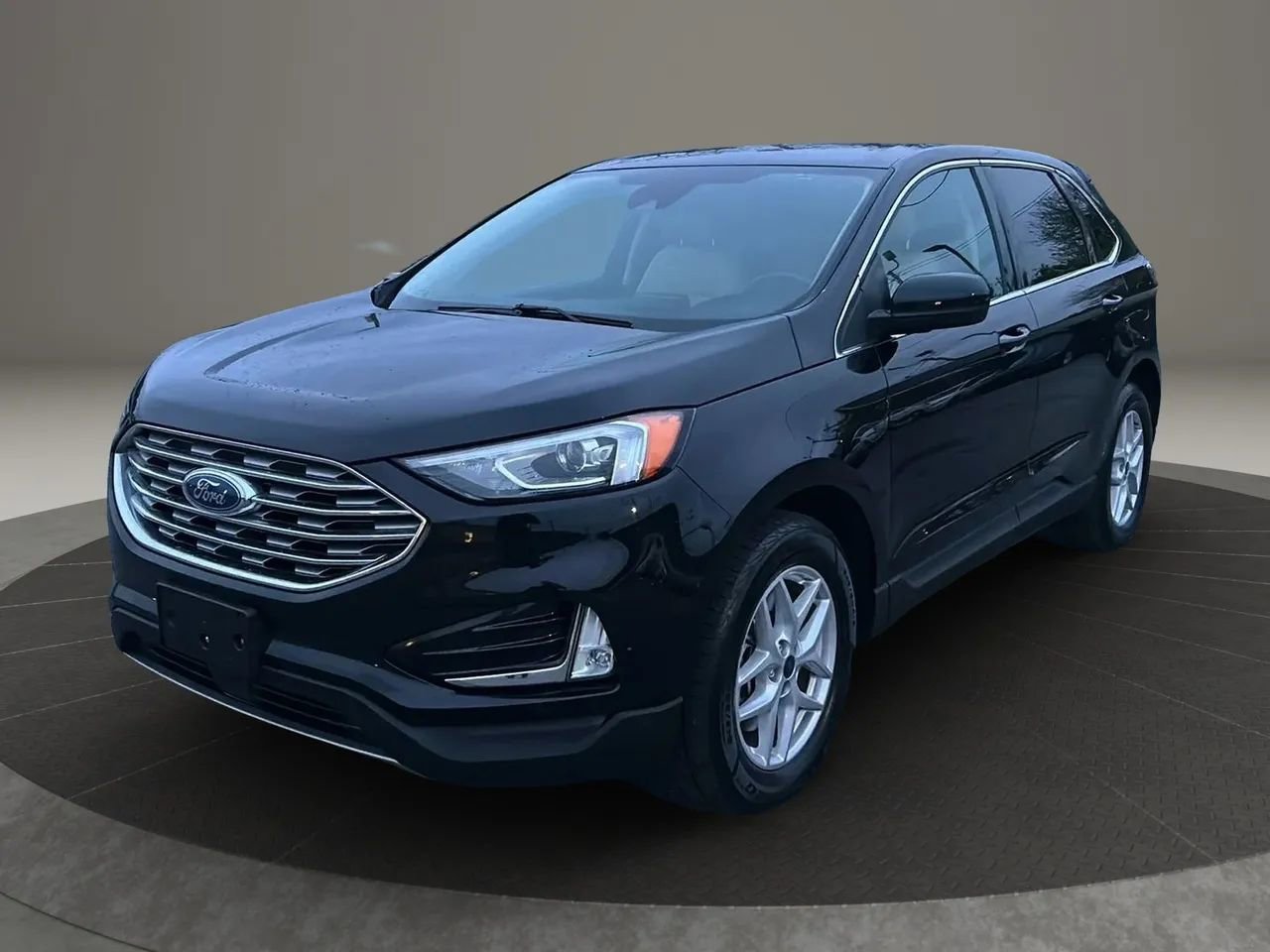 Used 2021 Ford Edge SEL w/ Cargo Accessory Package
