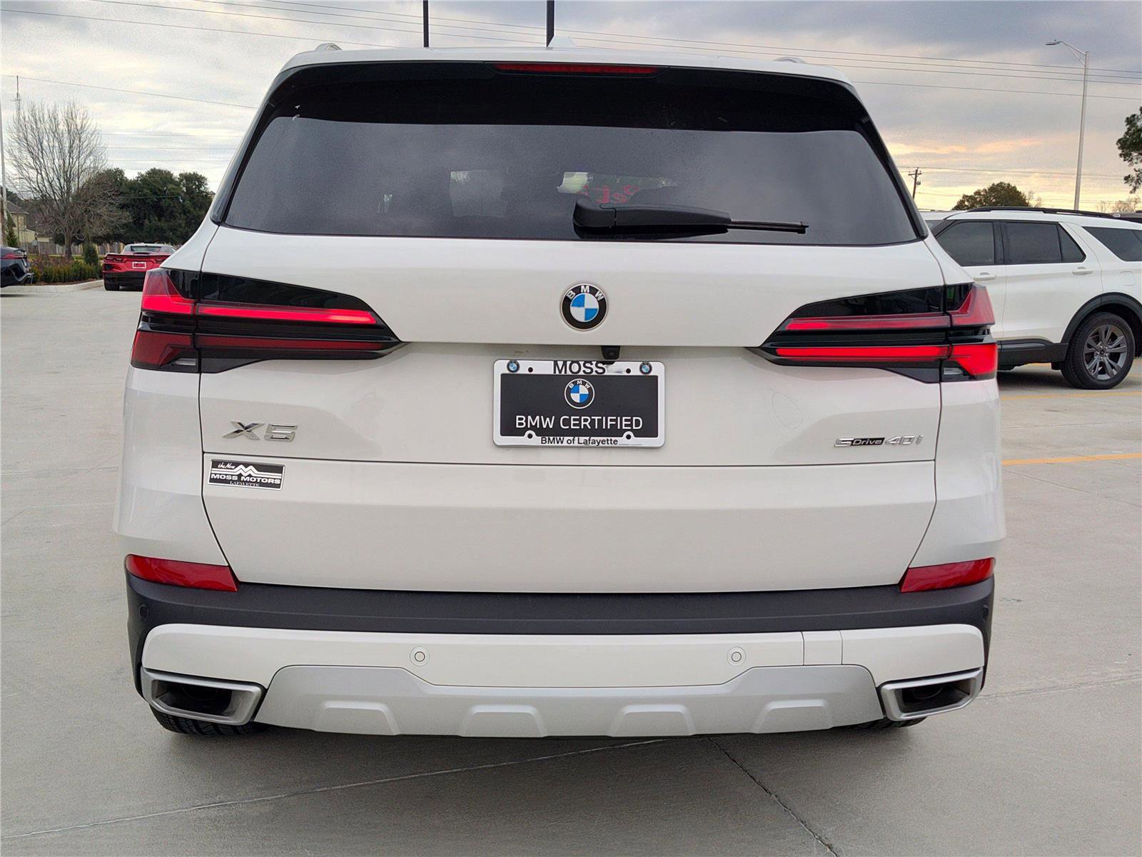 Certified 2025 BMW X5 sDrive40i w/ Premium Package RWD image 5