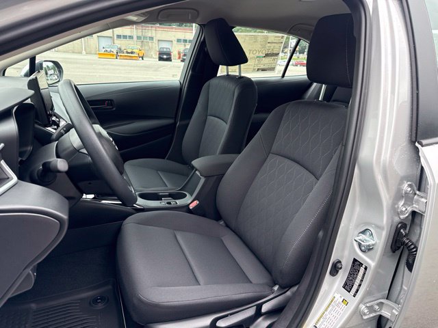 New 2026 Toyota Corolla LE w/ LE Premium Package FWD image 11