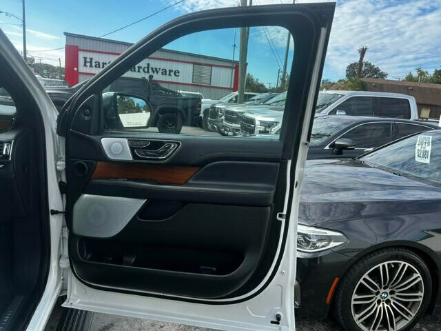 Used 2023 Lincoln Navigator L Black Label image 22