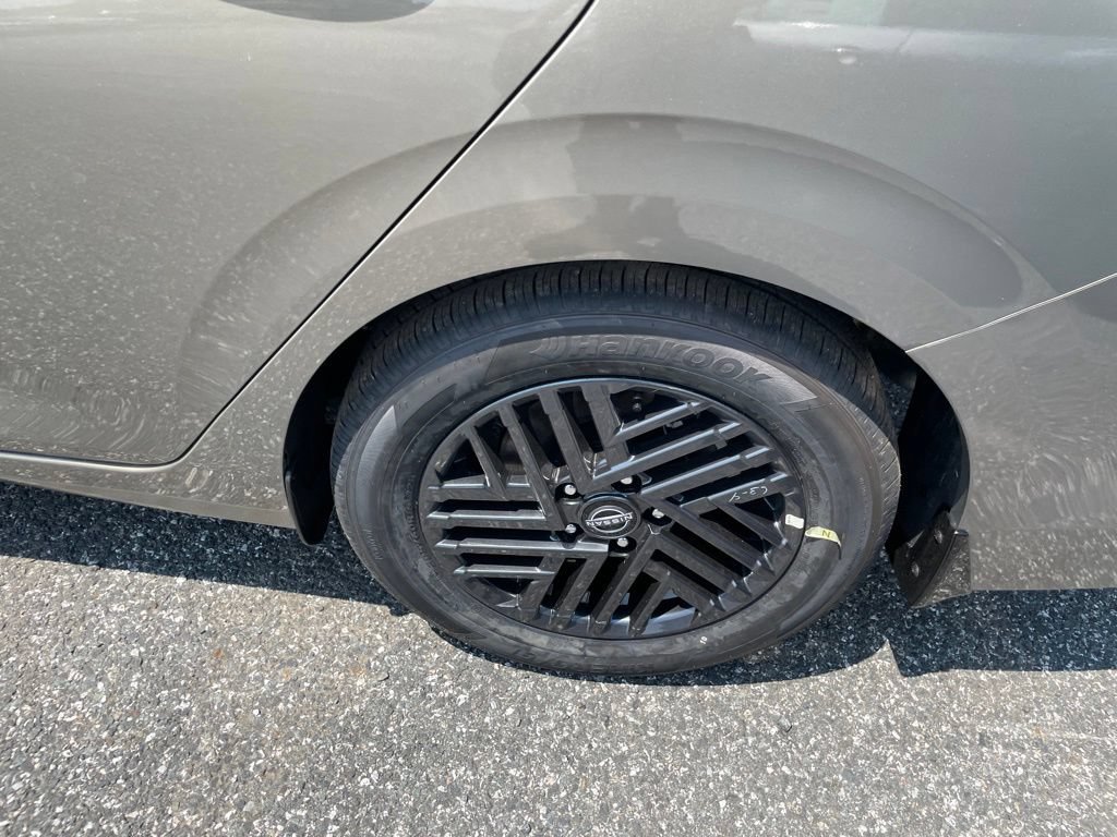 New 2026 Nissan Sentra SV w/ SV Convenience Package FWD image 6