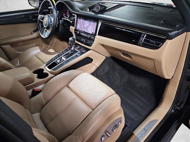 Used 2021 Porsche Macan S AWD/4WD image 23