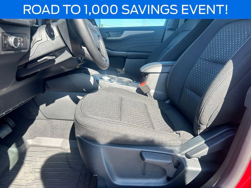 New 2025 Ford Escape Active w/ Cold Weather Package image 11