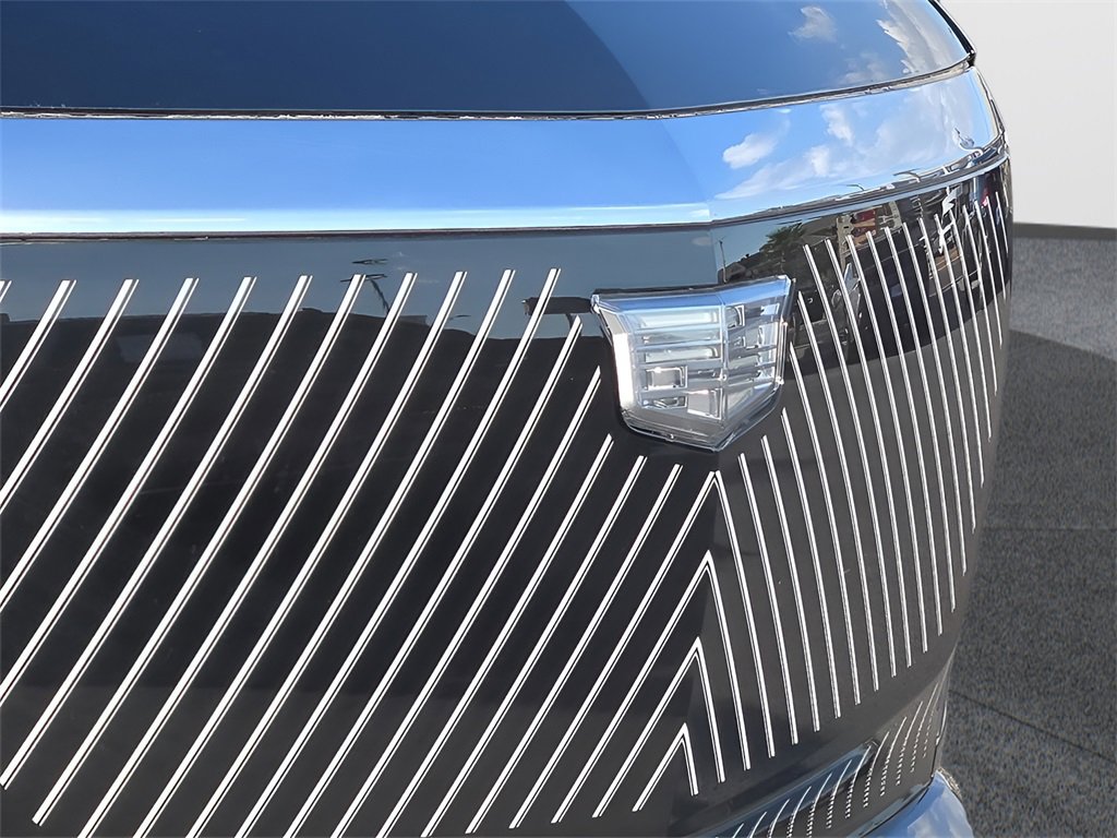 New 2026 Cadillac Vistiq Premium Luxury w/ LPO, Floor Liner Package image 7