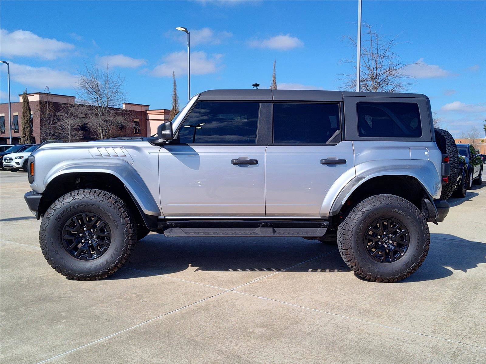 Used 2024 Ford Bronco Raptor w/ Interior Carbon Fiber Pack 6 image 3