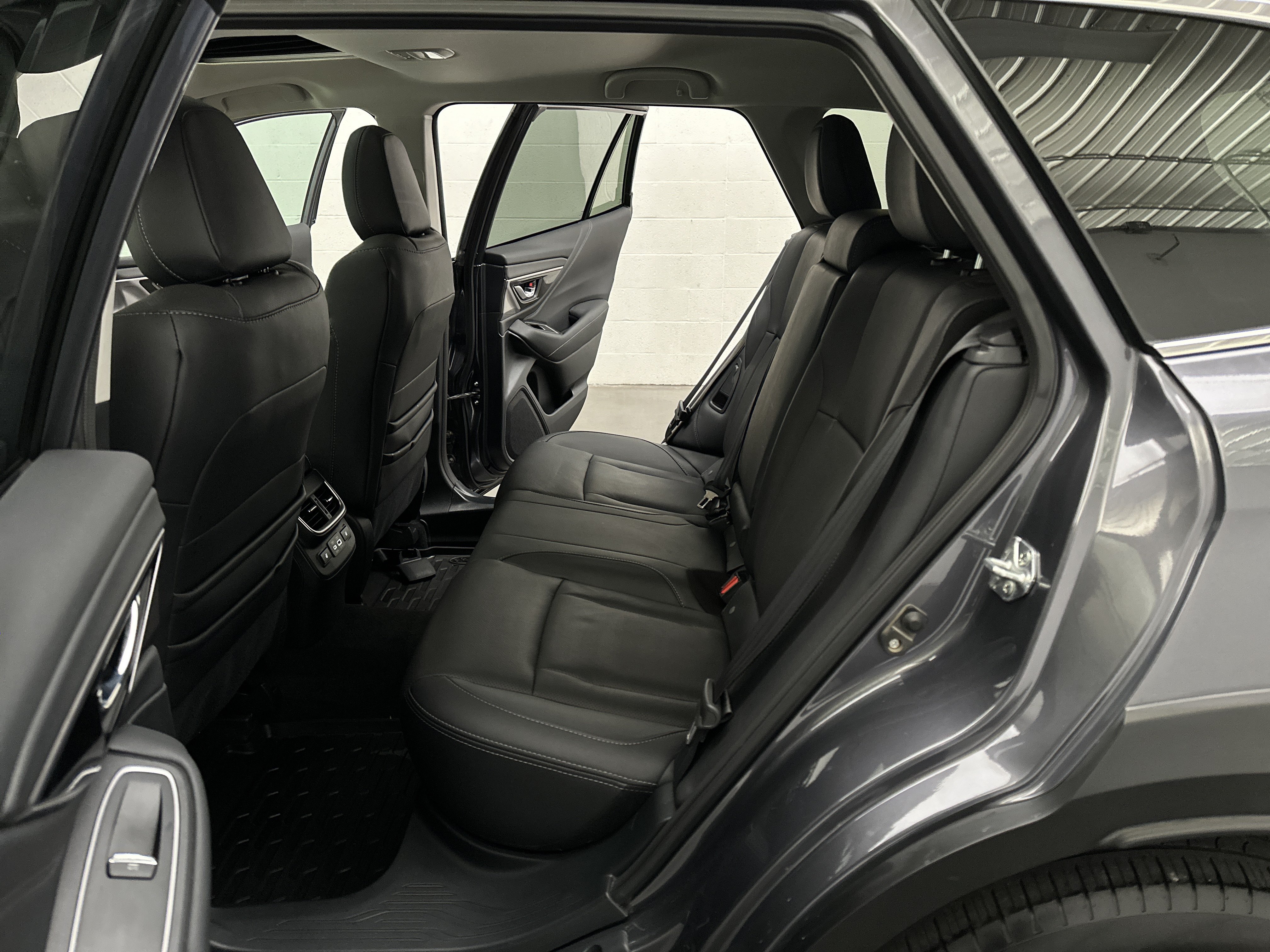 Used 2024 Subaru Outback Limited AWD/4WD image 20