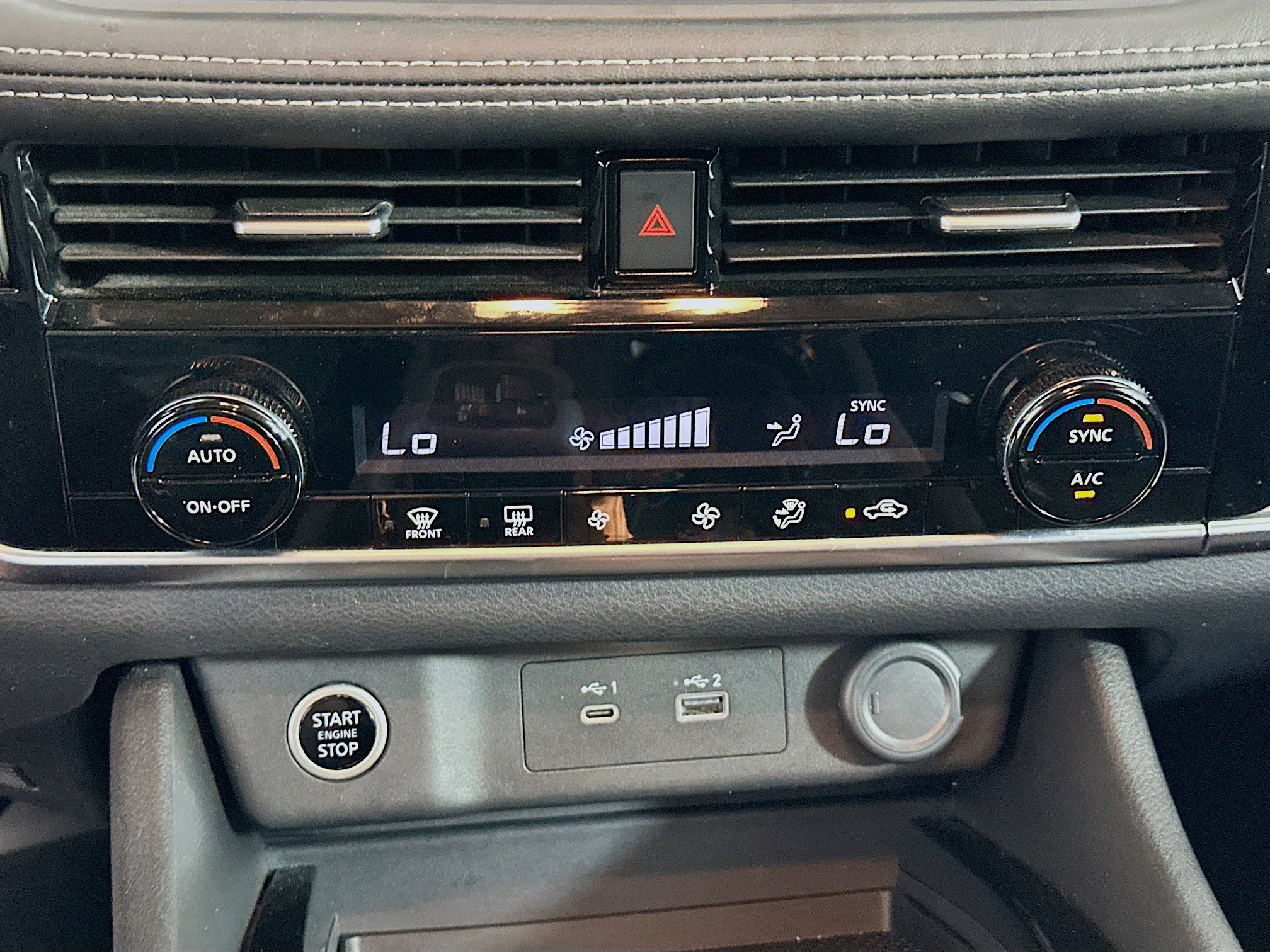 Used 2021 Nissan Rogue SV image 24