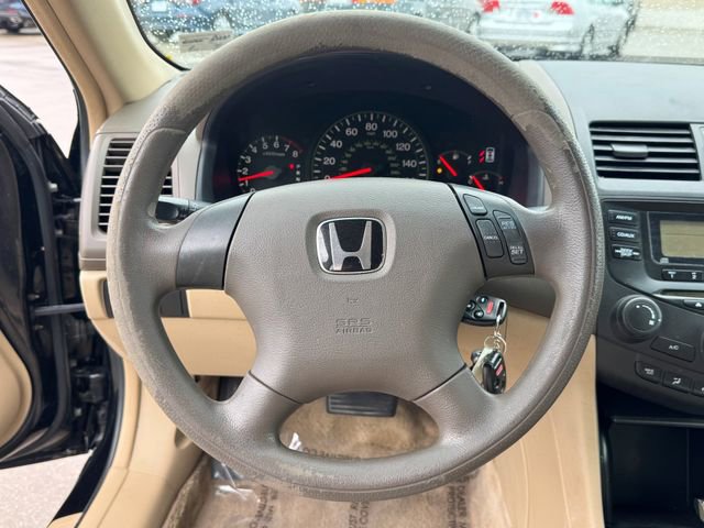 Used 2004 Honda Accord LX image 21