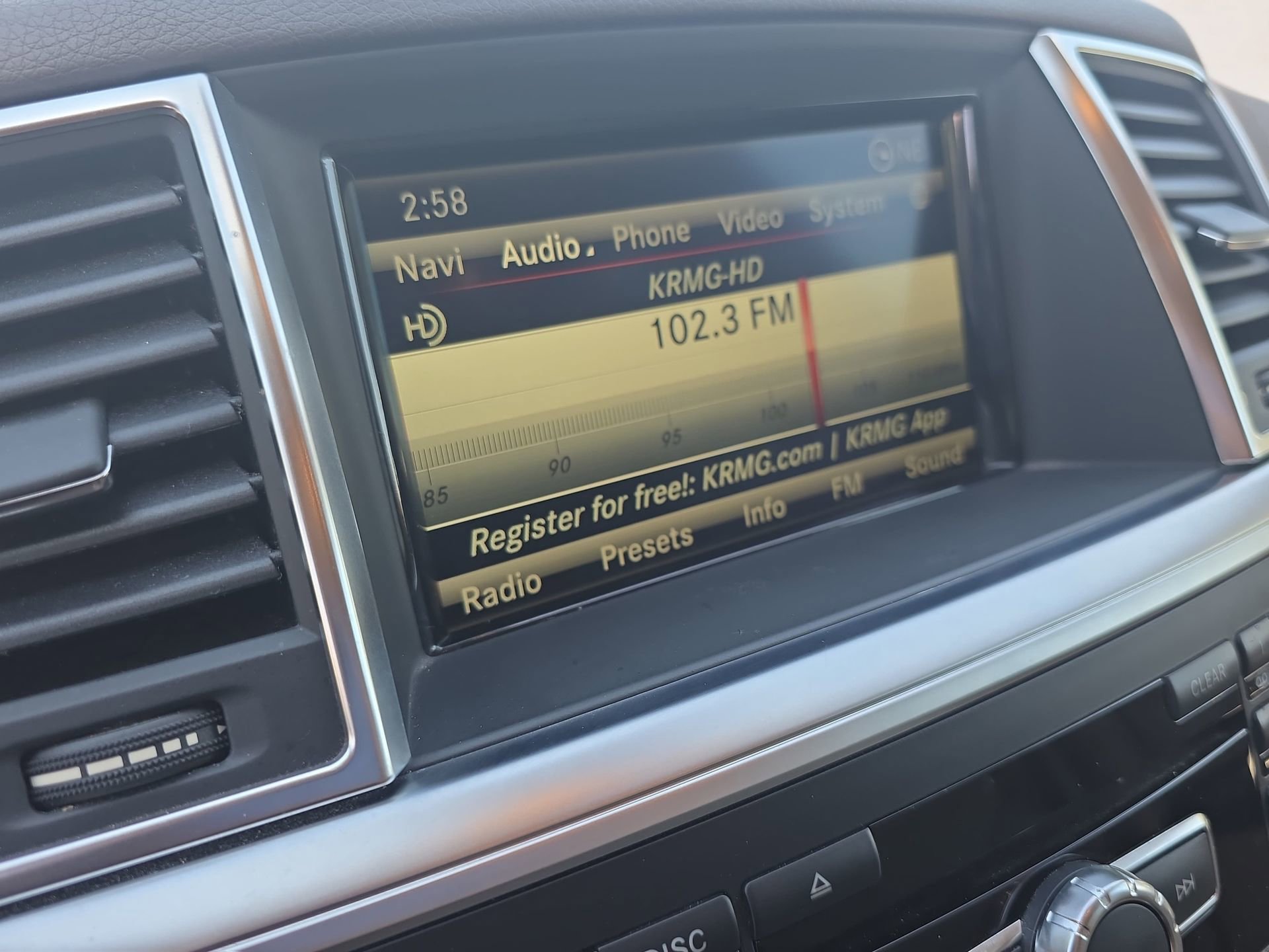 Used 2015 Mercedes-Benz ML 350 4MATIC image 20