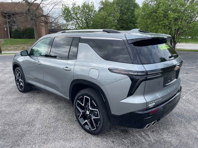 Used 2025 Chevrolet Traverse High Country image 7