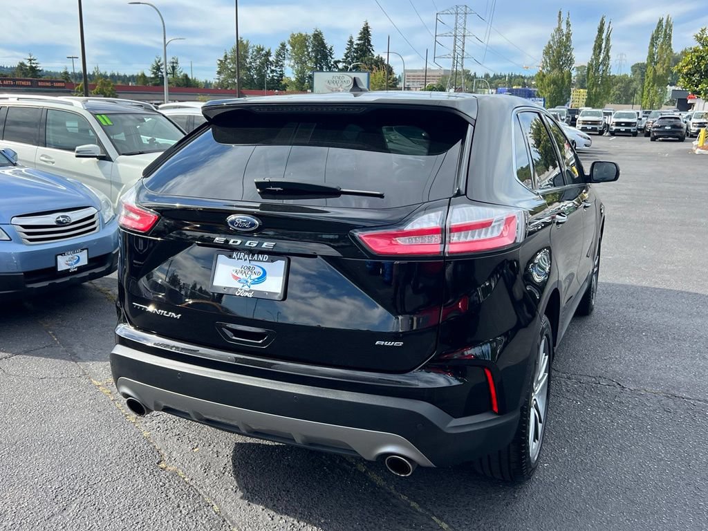 Certified 2023 Ford Edge Titanium AWD/4WD image 7