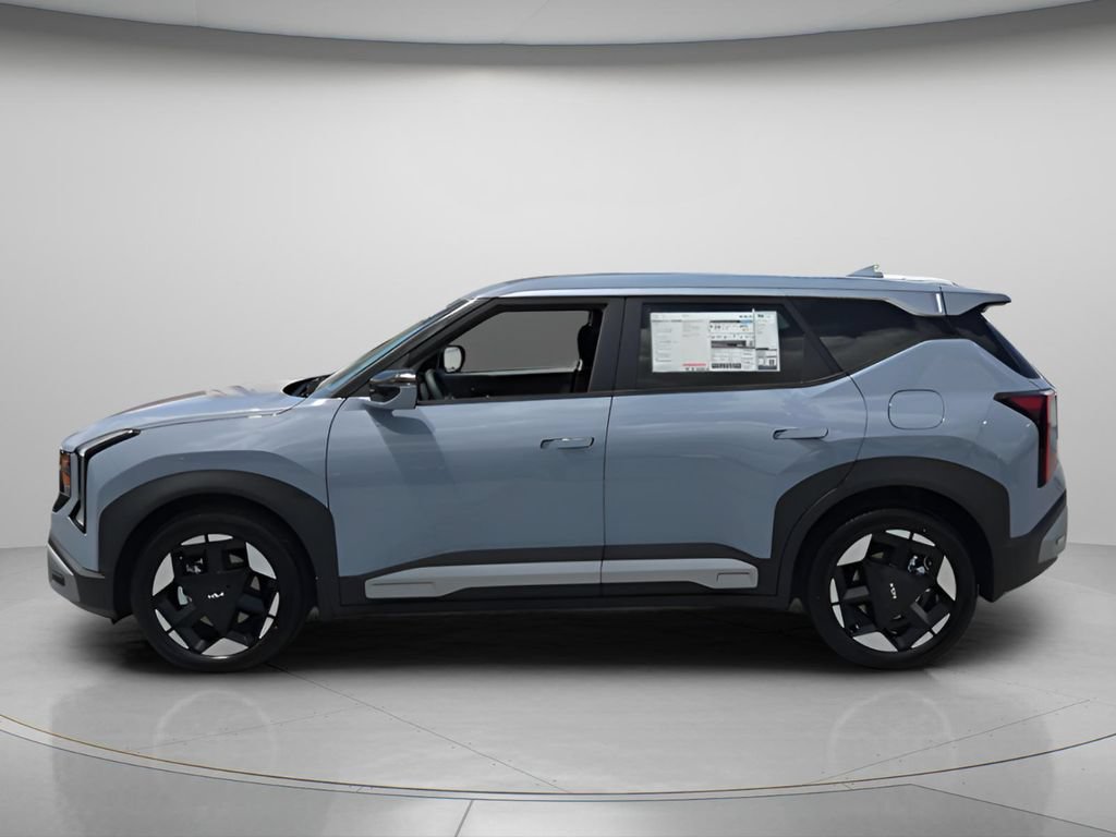 New 2027 Kia Seltos S FWD image 2
