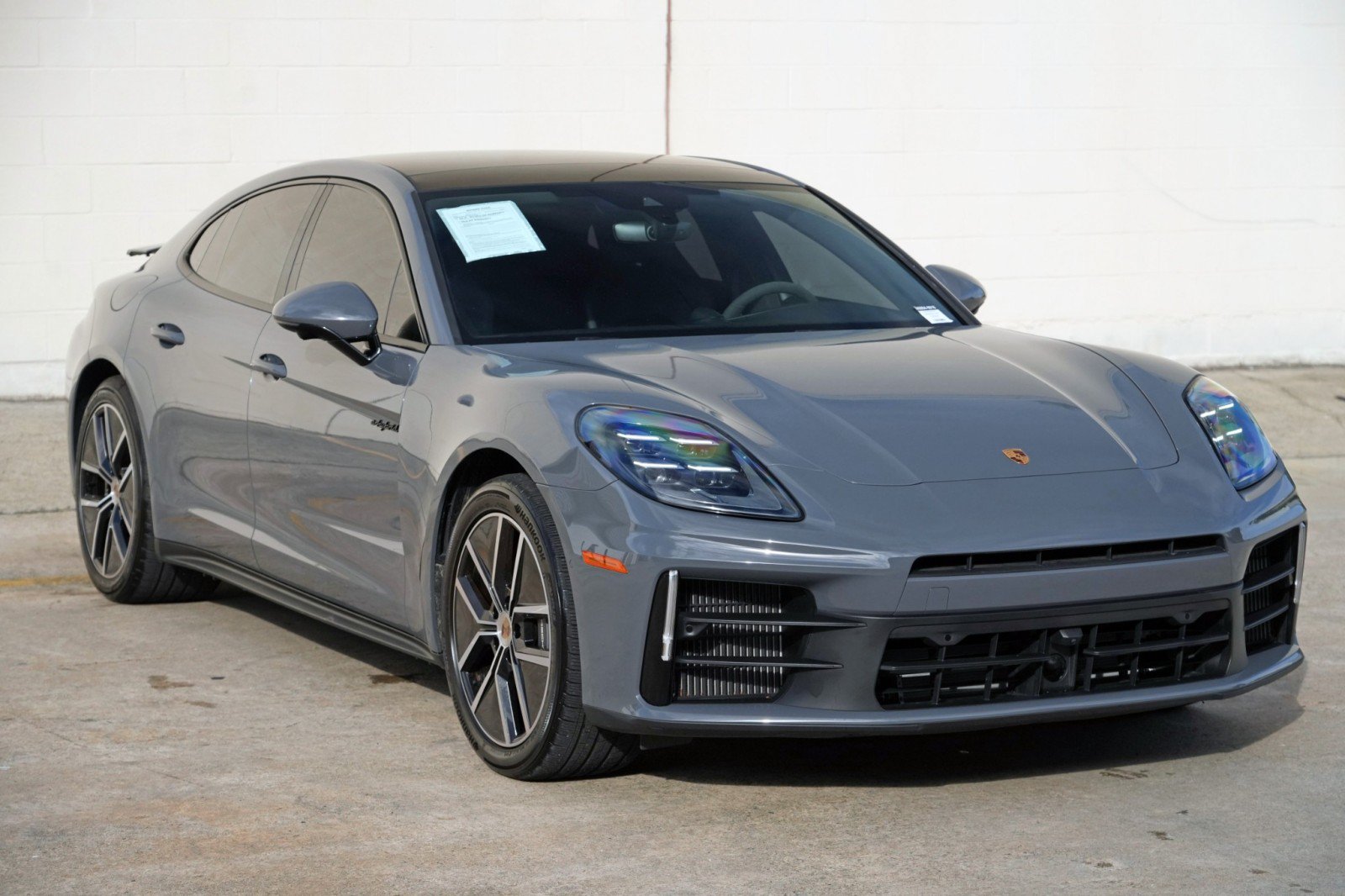 Used 2025 Porsche Panamera 4 w/ Premium Package AWD/4WD image 61