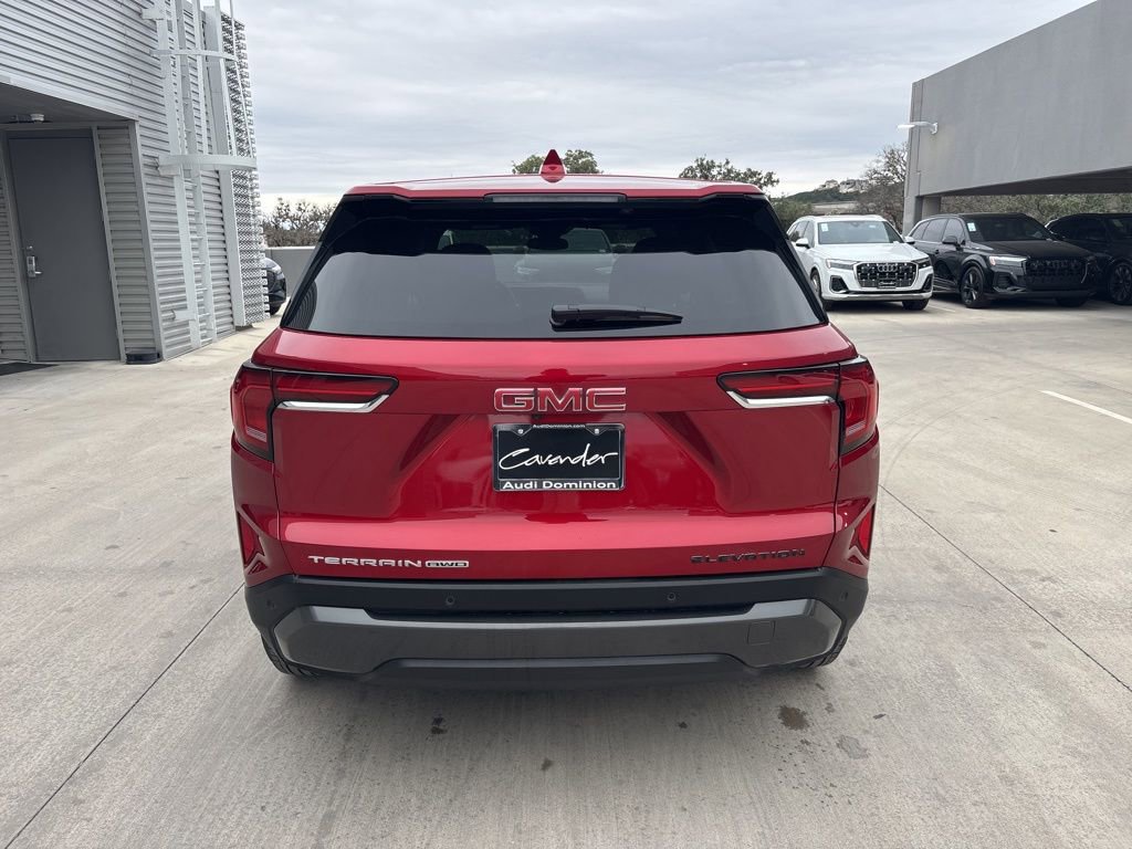 Used 2025 GMC Terrain Elevation image 7
