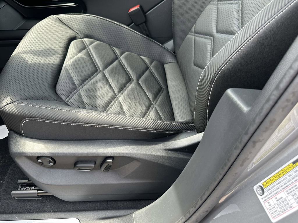 New 2026 Volkswagen Atlas Cross Sport SE image 15